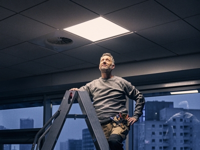 Alternativtext ist nicht verfügbar.